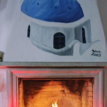 Villa Sofita With Tzakouzi Maroulás Eksteriør billede